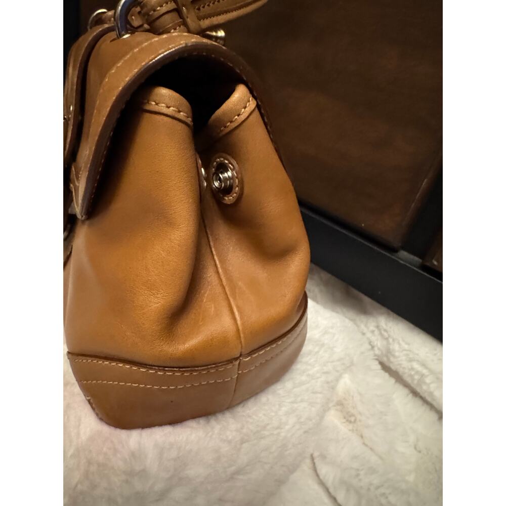 Vintage Coach Soho Hamptons Buckle saddle flap brown shoulder bag - Picture 7 of 10
